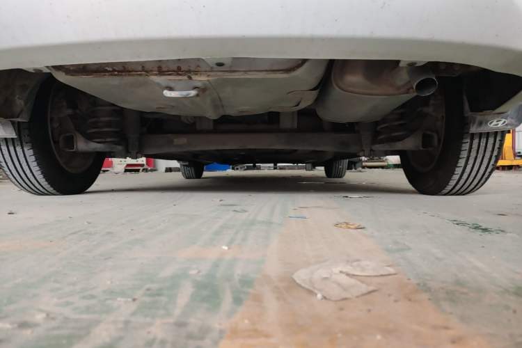Used Hyundai Celesta 2011 1.6L Manual Comfort Edition Chassis Rear
