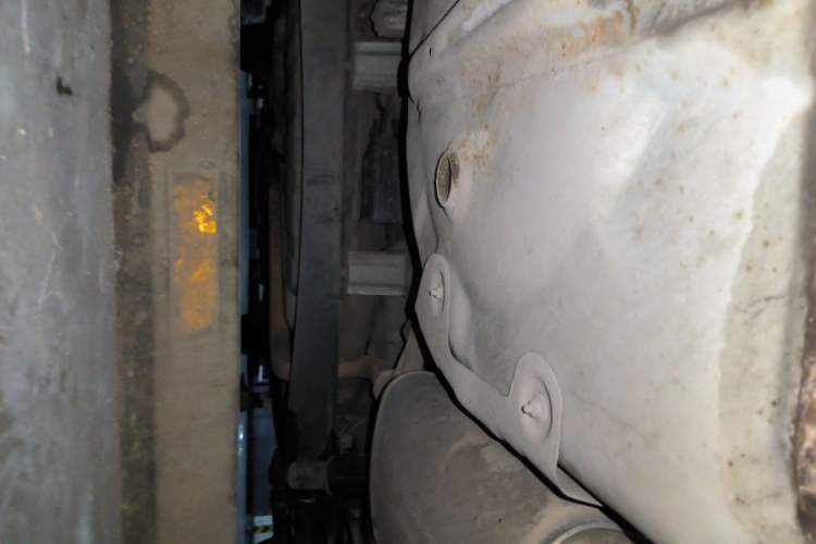 Used Hyundai Celesta 2011 1.6L Automatic Comfort Edition Chassis Rear