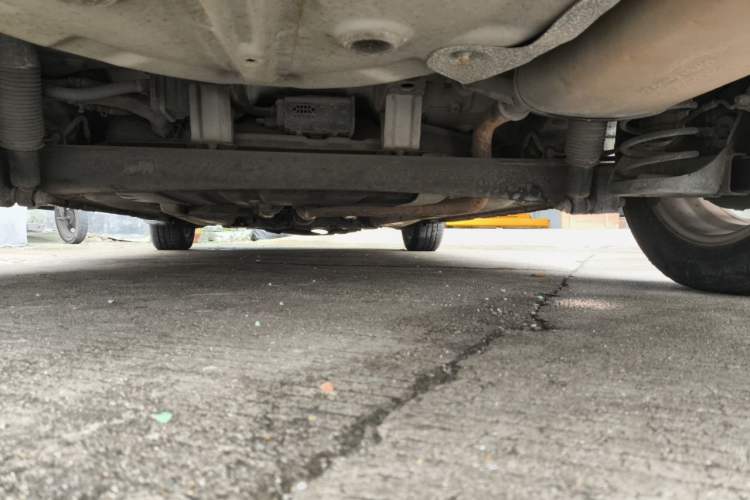 Used Hyundai Celesta 2011 1.6L Manual Comfort Edition Chassis Rear