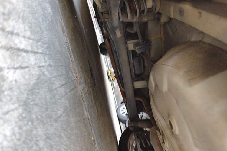Used Hyundai Celesta 2011 1.6L Automatic Comfort Edition Chassis Rear Left
