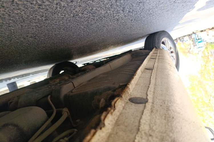 Used Hyundai Celesta 2011 1.6L Automatic Luxury Version Chassis Rear Left