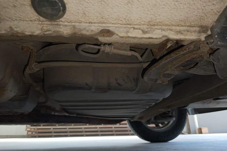 Used Hyundai Celesta 2011 1.6L Automatic Luxury Version Chassis Rear Left