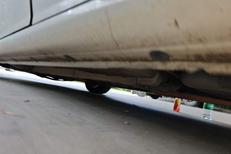Used Hyundai Celesta 2011 1.6L Automatic Comfort Edition Chassis Rear Left