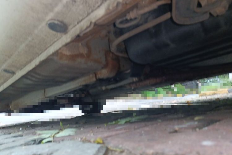 Used Hyundai Celesta 2011 1.6L Manual Comfort Edition Chassis Rear Left