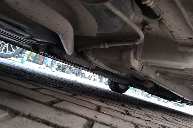 Used Hyundai Celesta 2011 1.6L Manual Comfort Edition Chassis Rear Right