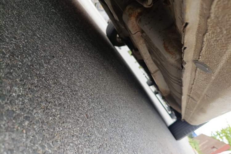 Used Hyundai Celesta 2011 1.6L Manual Comfort Edition Chassis Rear Right
