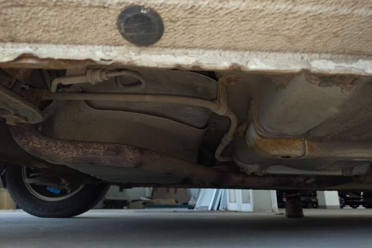 Used Hyundai Celesta 2011 1.6L Automatic Luxury Version Chassis Rear Right