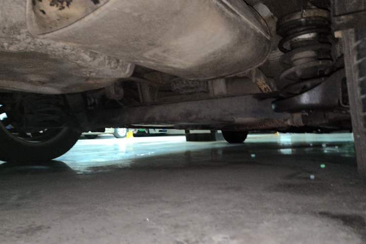 Used Hyundai Celesta 2011 1.6L Automatic Comfort Edition Chassis Rear Right