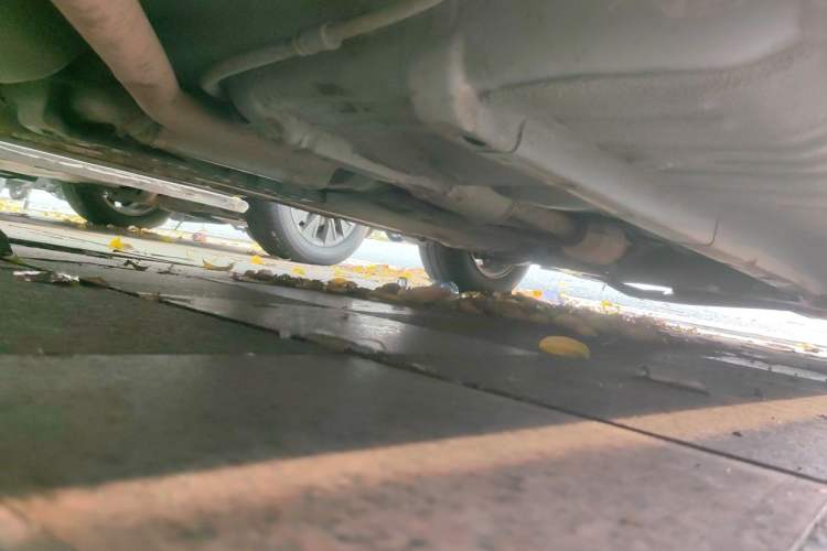 Used Hyundai Celesta 2011 1.6L Automatic Comfort Edition Chassis Rear Right