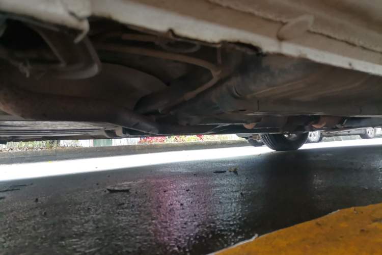 Used Hyundai Celesta 2011 1.6L Automatic Comfort Edition Chassis Rear Right