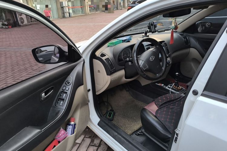 Used Hyundai Celesta 2011 1.6L Manual Comfort Edition Driver Seat