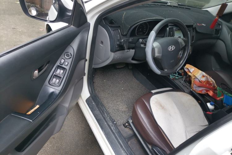Used Hyundai Celesta 2011 1.6L Automatic Comfort Edition Driver Seat