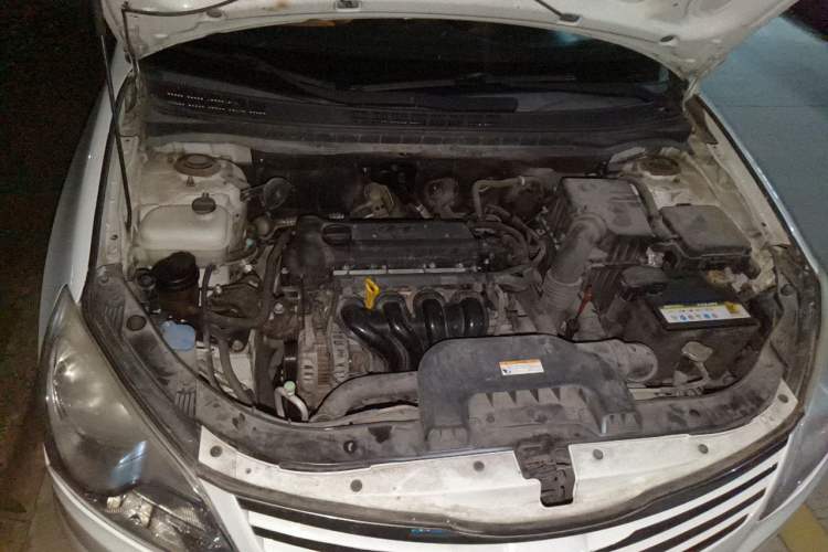 Used Hyundai Celesta 2011 1.6L Automatic Comfort Edition Engine Bay