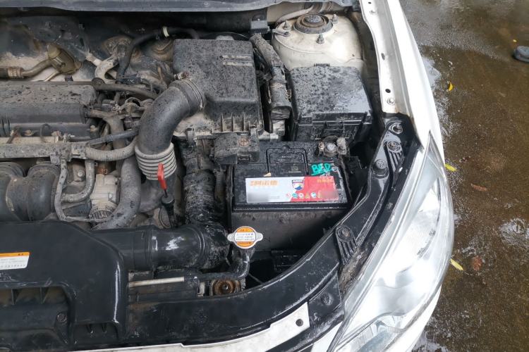 Used Hyundai Celesta 2011 1.6L Automatic Comfort Edition Engine Bay Left