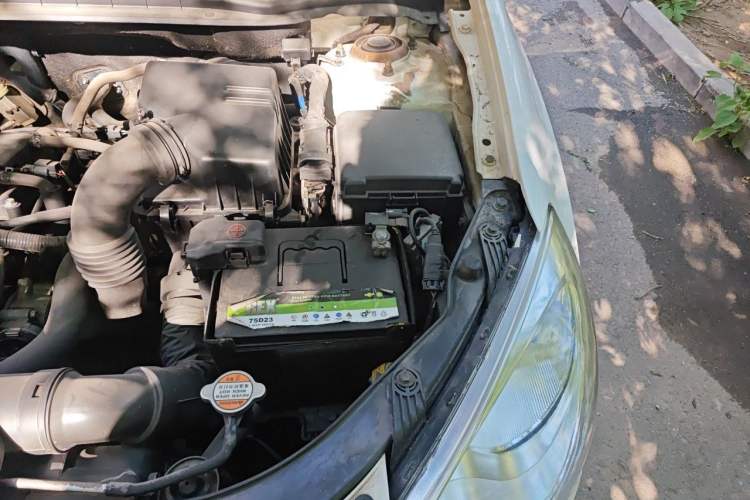 Used Hyundai Celesta 2011 1.6L Manual Comfort Edition Engine Bay Left