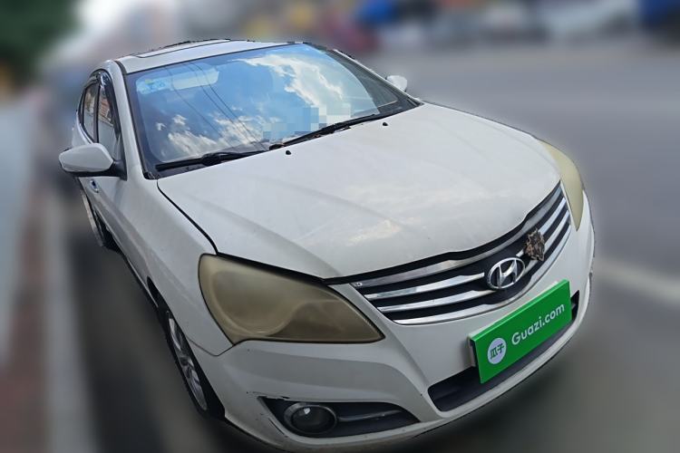 Used Hyundai Celesta 2011 1.6L Automatic Top-Tier Version Exterior 2
