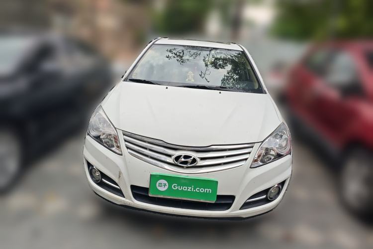 Used Hyundai Celesta 2011 1.6L Manual Luxury Model Front