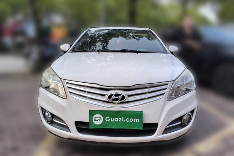 Used Hyundai Celesta 2011 1.6L Manual Comfort Edition Front