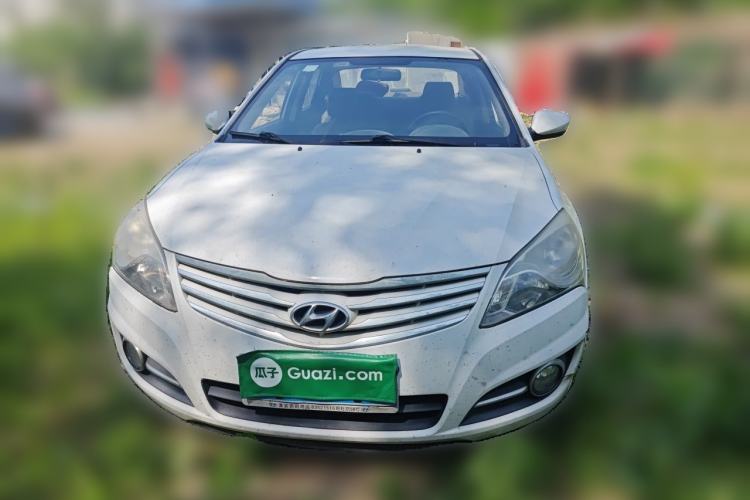 Used Hyundai Celesta 2011 1.6L Manual Comfort Edition Front