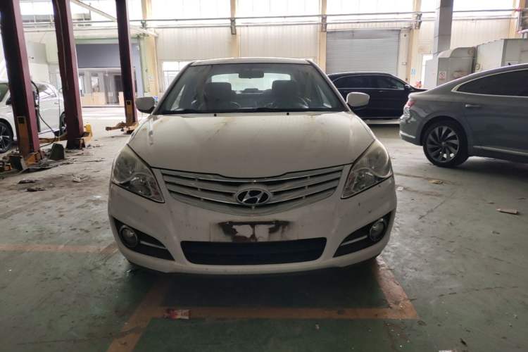 Used Hyundai Celesta 2011 1.6L Manual Comfort Edition Front