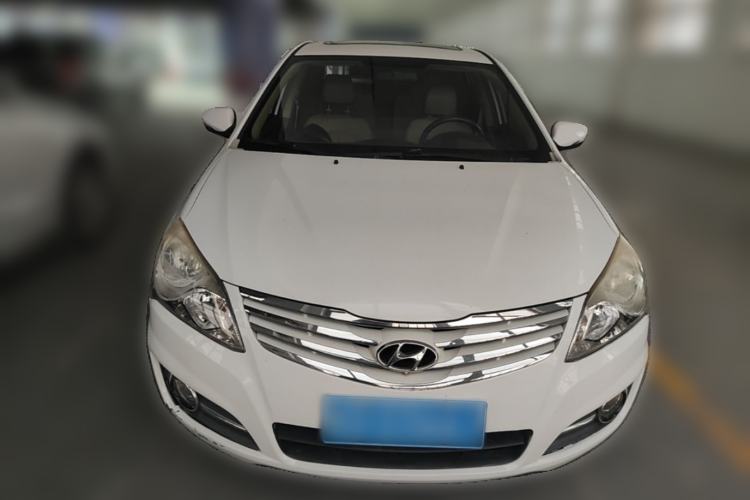 Used Hyundai Celesta 2011 1.6L Automatic Luxury Version Front