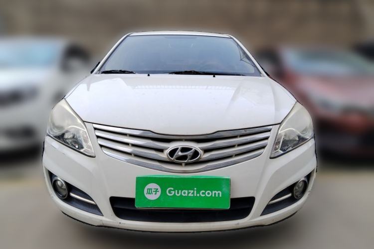 Used Hyundai Celesta 2011 1.6L Manual Comfort Edition Front