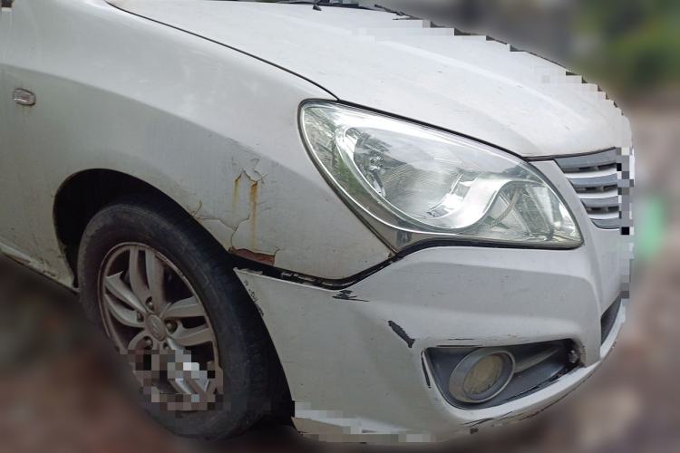 Used Hyundai Celesta 2011 1.6L Manual Comfort Edition Front Right 45 Deg