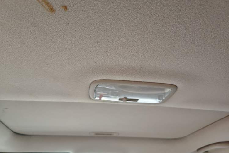 Used Hyundai Celesta 2011 1.6L Manual Luxury Model Headliner