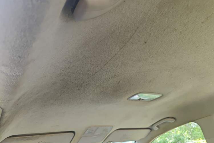 Used Hyundai Celesta 2011 1.6L Manual Comfort Edition Headliner