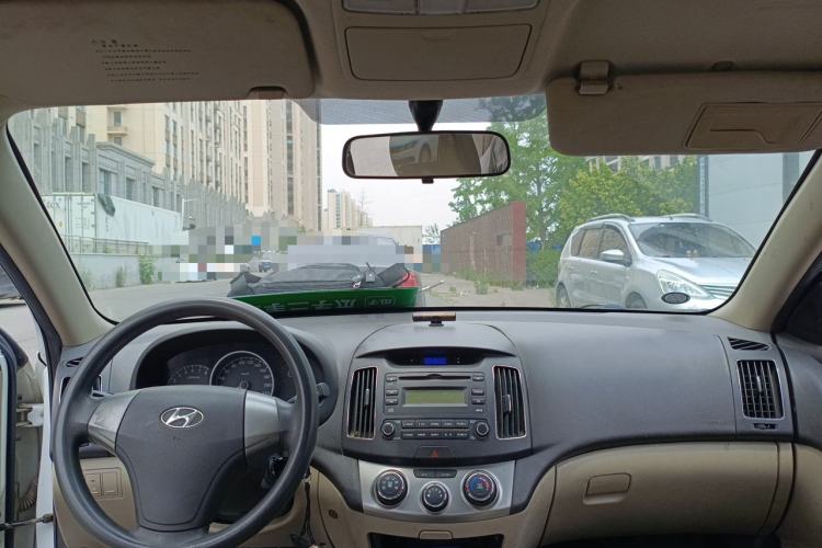 Used Hyundai Celesta 2011 1.6L Manual Comfort Edition Headliner