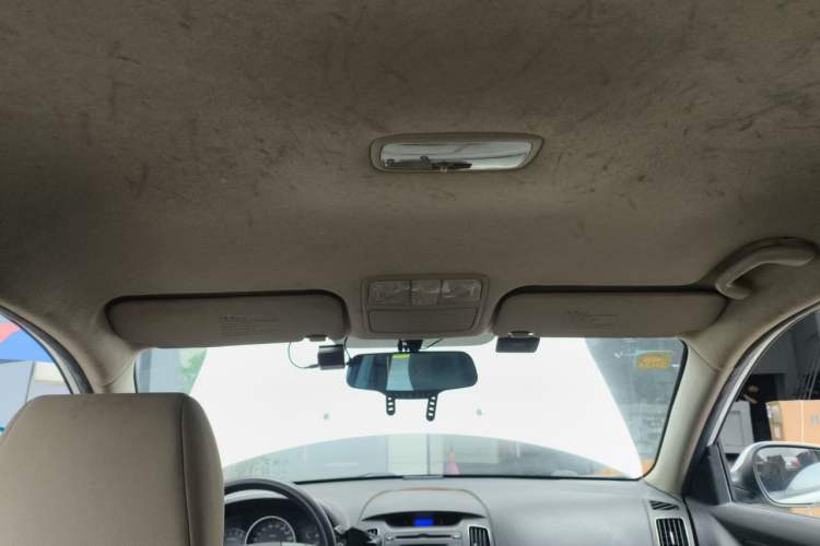 Used Hyundai Celesta 2011 1.6L Manual Comfort Edition Headliner