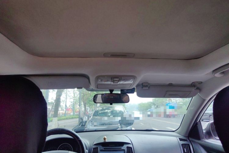 Used Hyundai Celesta 2011 1.6L Manual Luxury Model Headliner