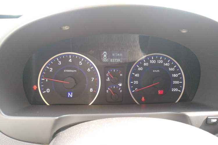 Used Hyundai Celesta 2011 1.6L Automatic Luxury Version Instrument Cluster