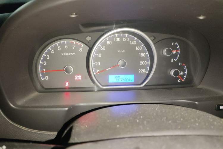 Used Hyundai Celesta 2011 1.6L Manual Comfort Edition Instrument Cluster