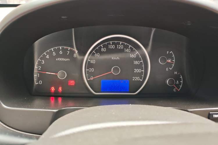 Used Hyundai Celesta 2011 1.6L Manual Luxury Model Instrument Cluster