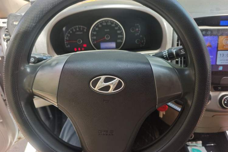 Used Hyundai Celesta 2011 1.6L Manual Luxury Model Instrument Cluster