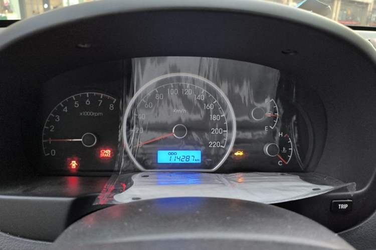 Used Hyundai Celesta 2011 1.6L Manual Comfort Edition Instrument Cluster
