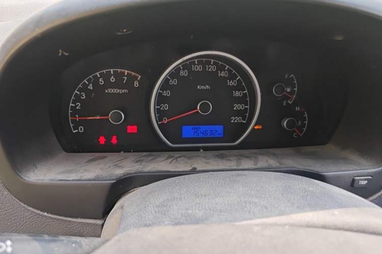 Used Hyundai Celesta 2011 1.6L Manual Comfort Edition Instrument Cluster