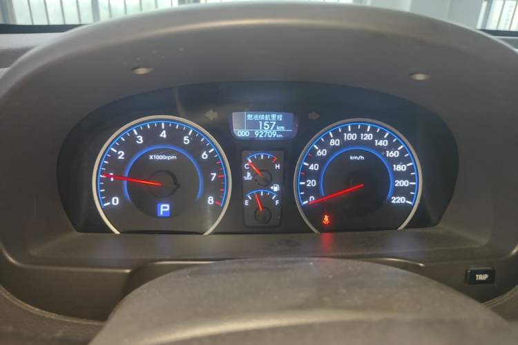 Used Hyundai Celesta 2011 1.6L Automatic Luxury Version Instrument Cluster