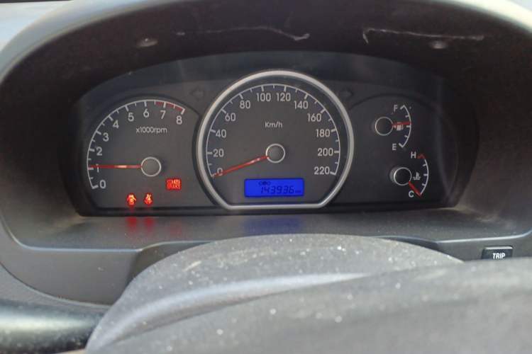 Used Hyundai Celesta 2011 1.6L Manual Comfort Edition Instrument Cluster