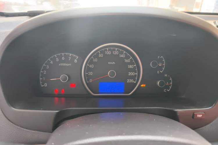 Used Hyundai Celesta 2011 1.6L Manual Luxury Model Instrument Cluster