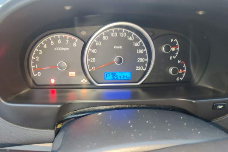 Used Hyundai Celesta 2011 1.6L Automatic Comfort Edition Instrument Cluster