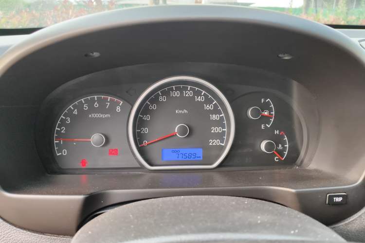 Used Hyundai Celesta 2011 1.6L Manual Comfort Edition Instrument Cluster