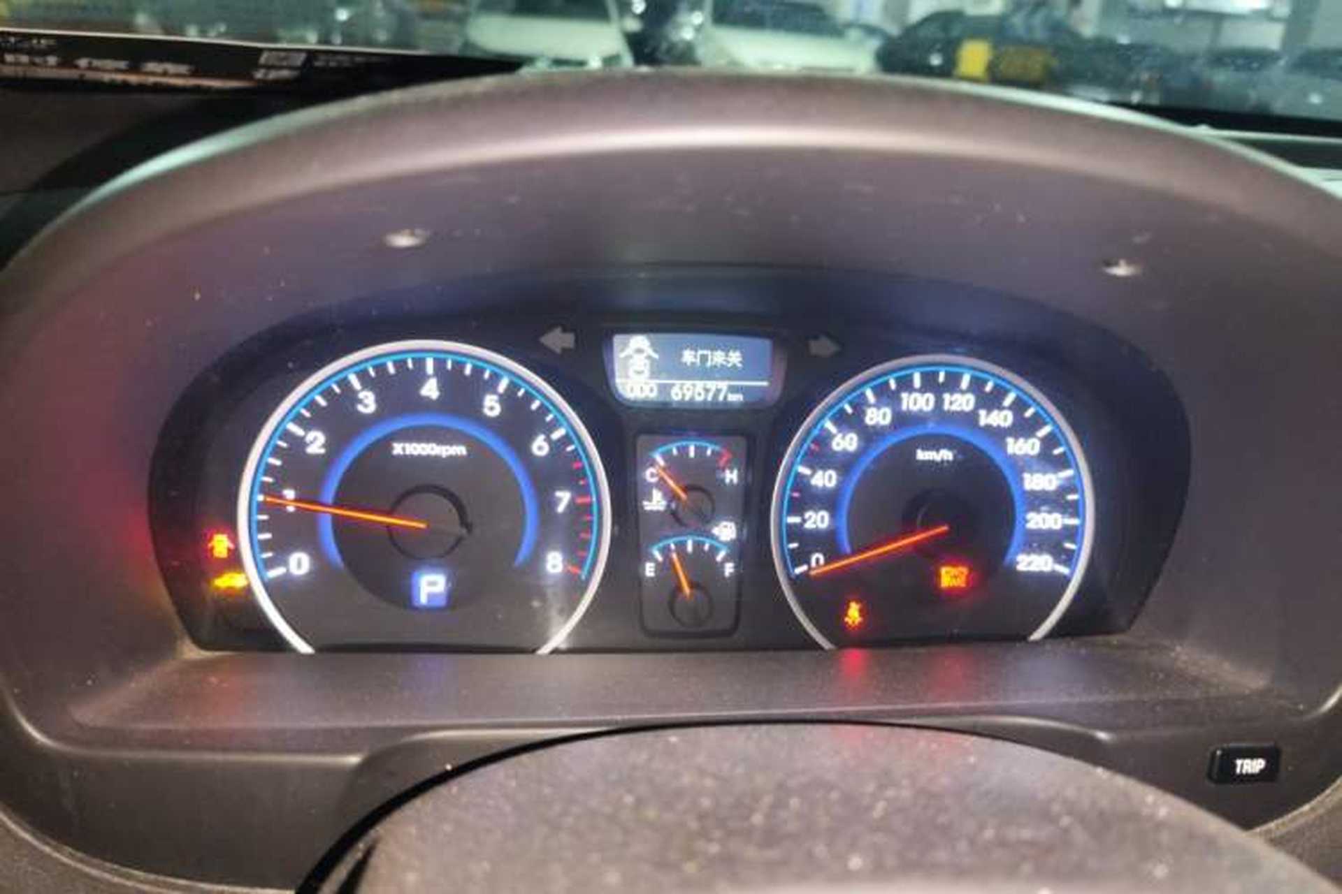 Used Hyundai Celesta 2011 1.6L Automatic Luxury Version Instrument Cluster
