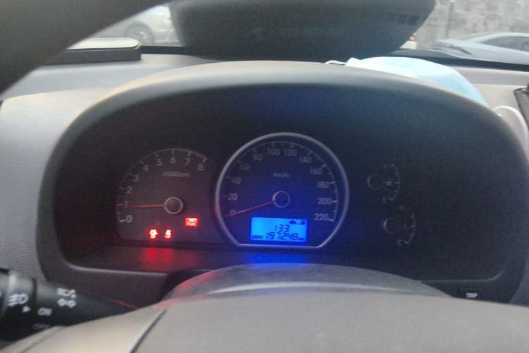 Used Hyundai Celesta 2011 1.6L Manual Luxury Model Instrument Cluster