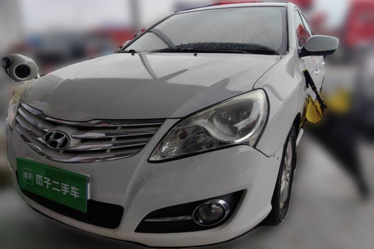 Used Hyundai Celesta 2011 1.6L Automatic Comfort Edition Guazi used car, China used car export, Used car for sale, Used Hyundai cars, Cheapest cars for sale