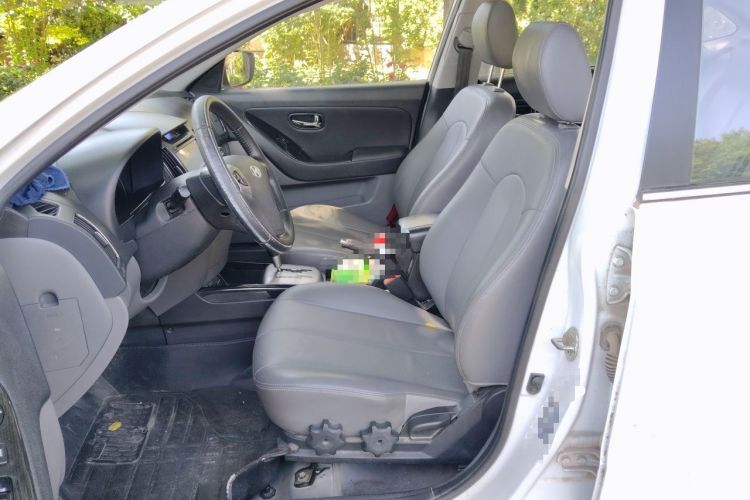 Used Hyundai Celesta 2011 1.6L Automatic Luxury Version Left Front Seat