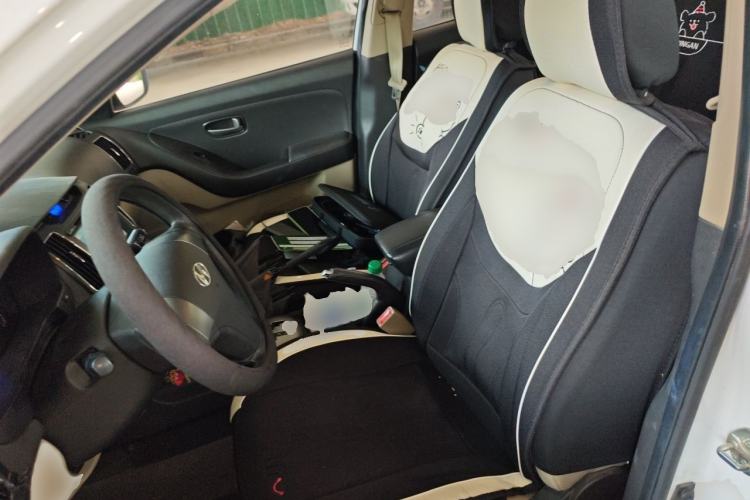 Used Hyundai Celesta 2011 1.6L Automatic Comfort Edition Left Front Seat