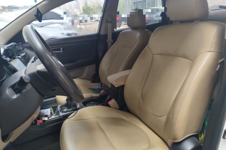 Used Hyundai Celesta 2011 1.6L Manual Comfort Edition Left Front Seat