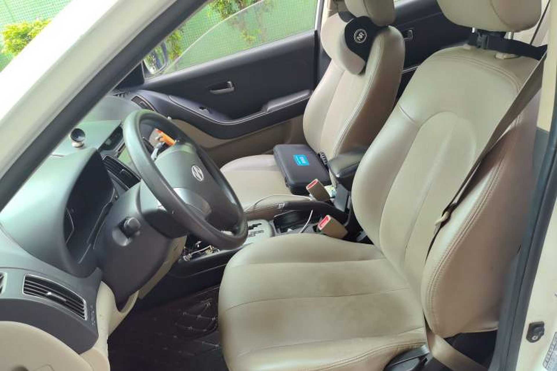 Used Hyundai Celesta 2011 1.6L Automatic Comfort Edition Left Front Seat
